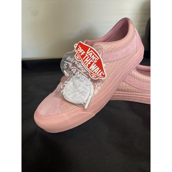 Vans The Webster Croco Bold Ni LX Low-Top Sneaker, Bridal Rose NWT size 10 - Picture 3 of 7